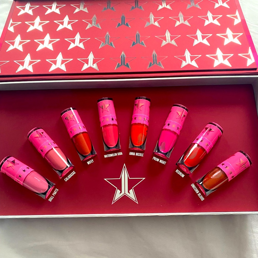 Jeffree Star Mini Velour Liquid Lipsticks in Red